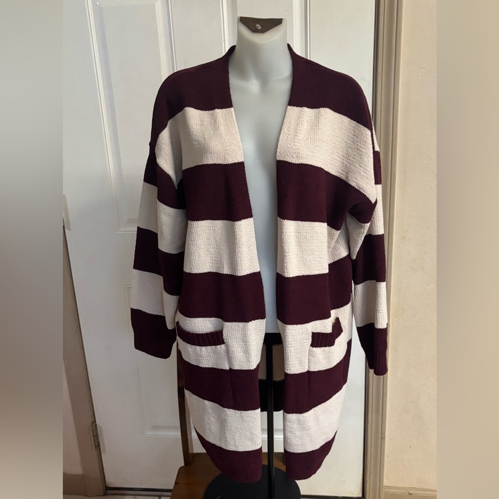 Large Pink Rose Cream/Burgundy Striped long Sleeve Cardigan Sweater.  In EUC!